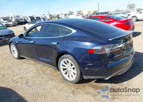 2015 Tesla Model S 70D/85D/P85D z USA, uszkodzony, nr VIN 5YJSA1H27FFP78307
